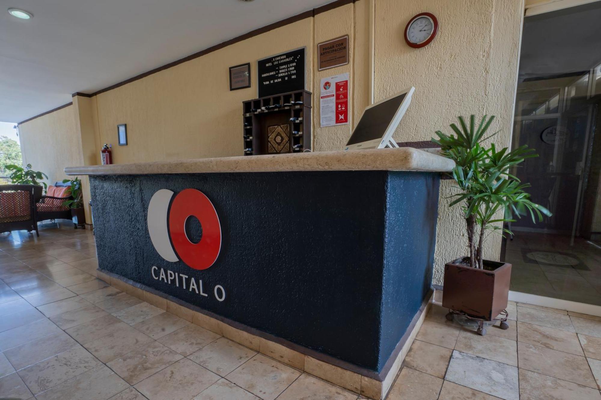 Capital O Hotel Los Caracoles, Acapulco Exterior photo